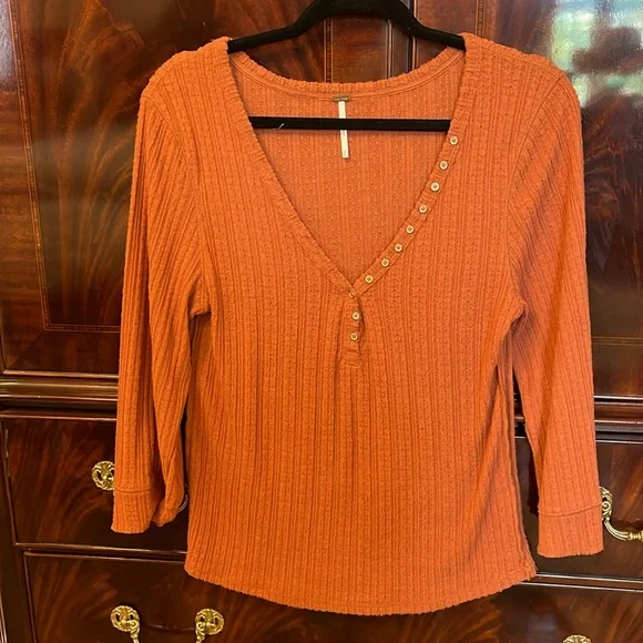 Free people, extra large top, burnt orange - Picture 1 of 9